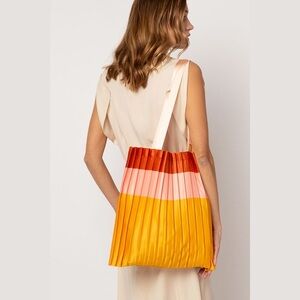 WS& Carrara Plissè Tote Bag Color Block pink orange Shoulder Carryall